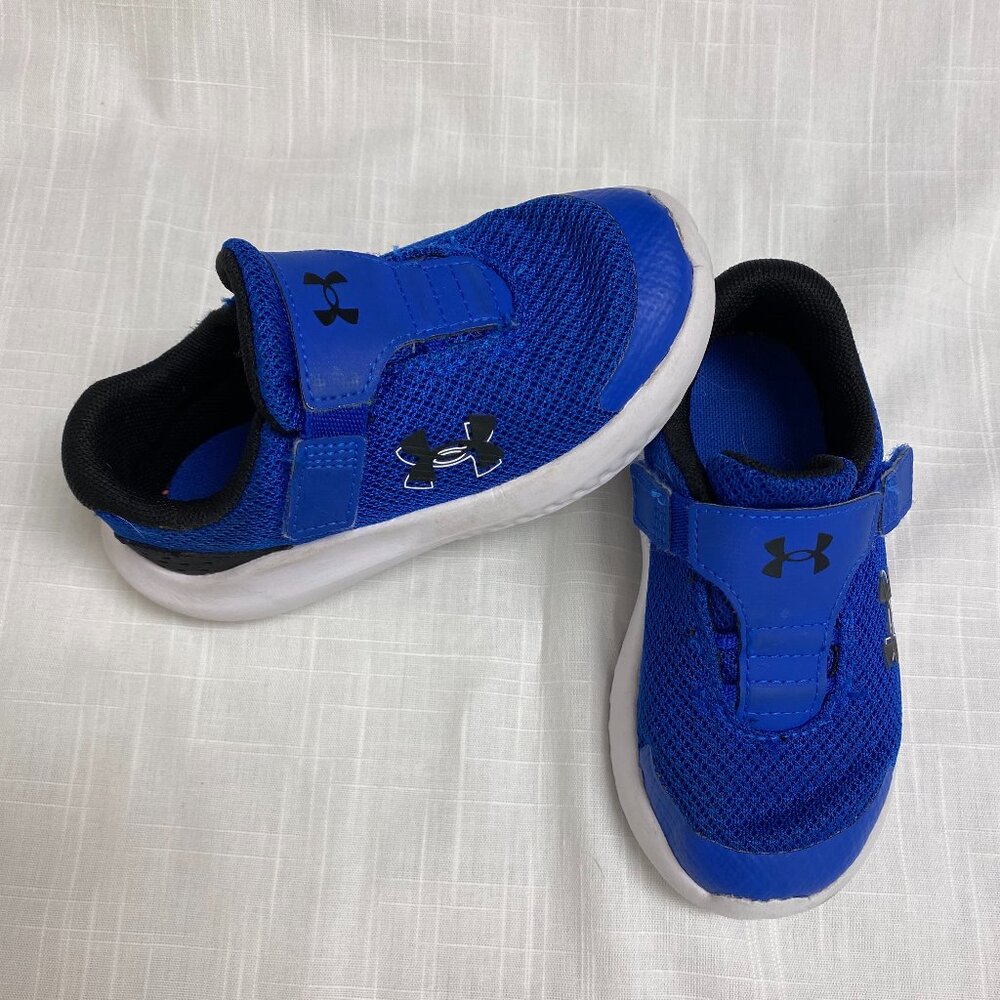 UA Surge 4 AC Boys' Toddler Running Shoes Blue Size 8K Under Armour